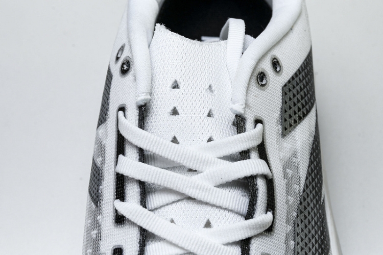  New Balance FuelCell Rebel V4 MRCELK4 