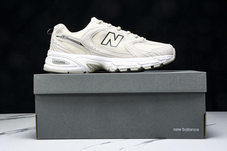  New Balance 530 MR530SH