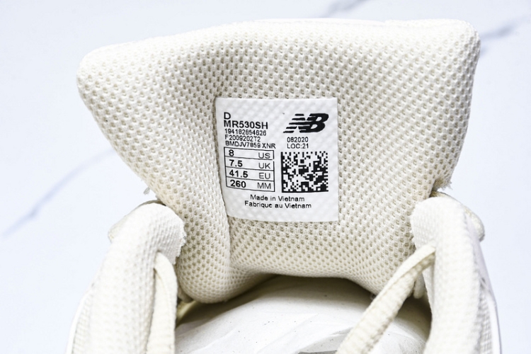  New Balance 530 MR530SH