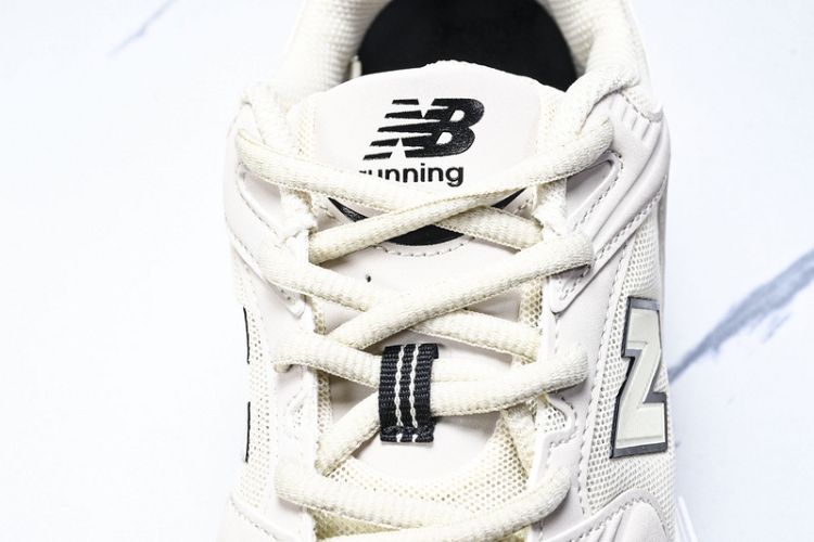 New Balance 530 MR530SH