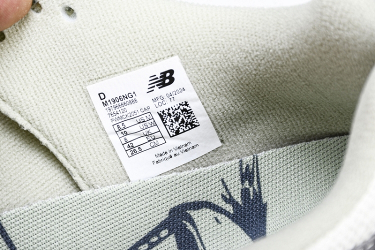  New Balance 1906 M1906NG1