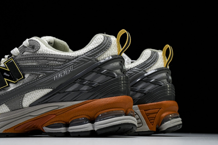  New Balance 1906 M1906NG1