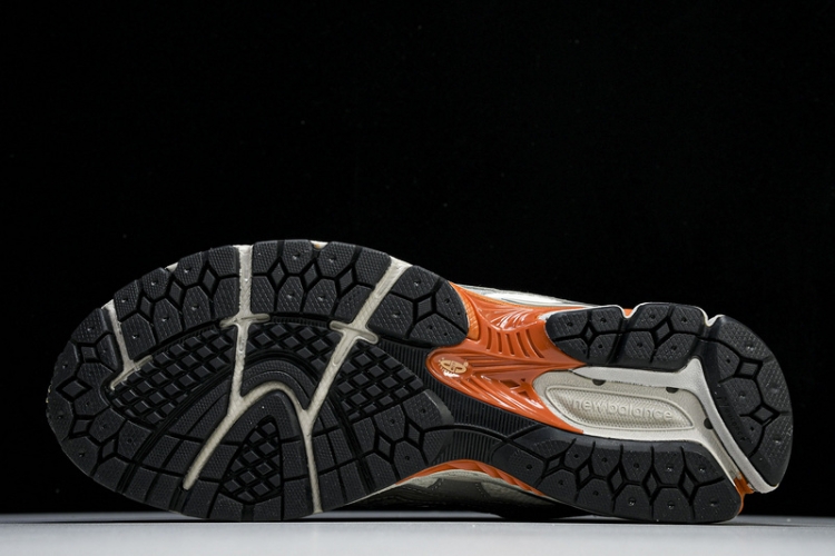  New Balance 1906 M1906NG1