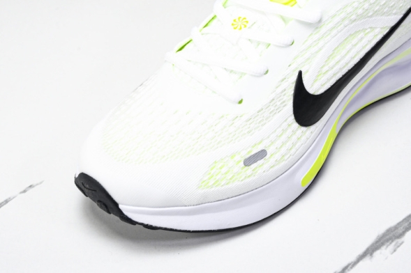 Nike Journey Run FN0228-700 