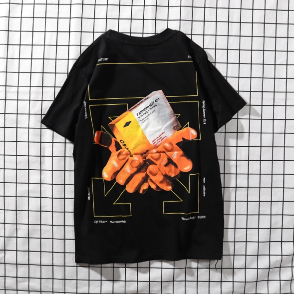  Off-White 