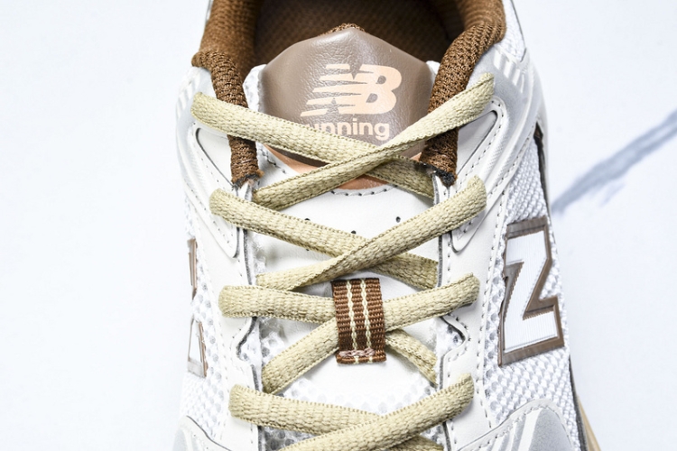  Niko x New Balance 530 MR530NI