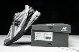 New Balance 1906 M1906RLG 