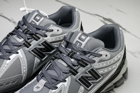 New Balance 1906 M1906RLG  