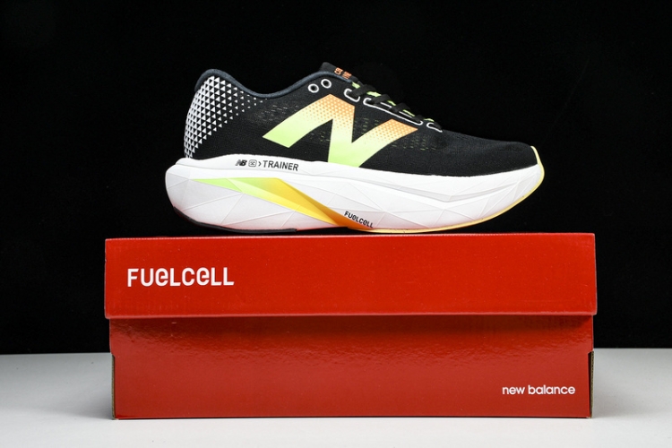  New Balance FuelCell Rebel V4 MFCXLL3