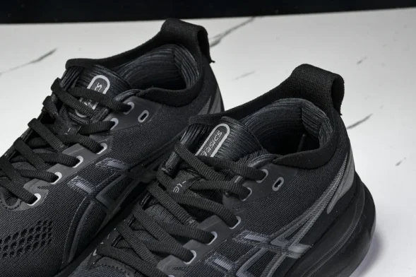 Asics Gel-kayano 31 1012B867-001 