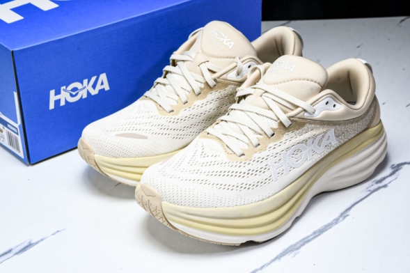 HOKA Bondi 8 1123202 SSEG 