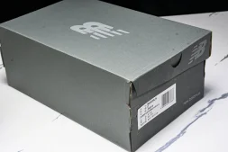 New Balance 2002R M2002RLN