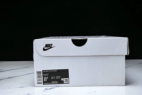 Nike Air Max 270 AH8050 202 
