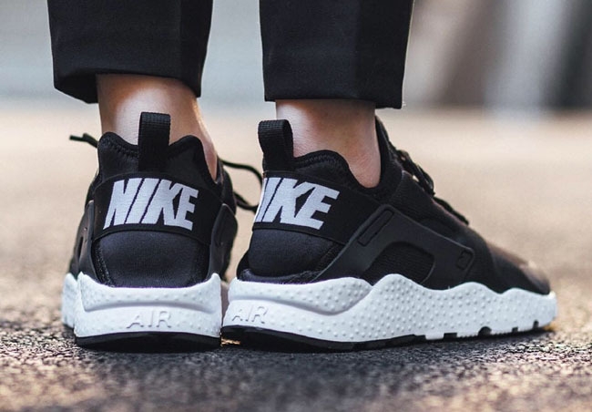 Nike Air Huarache Run Ultra 