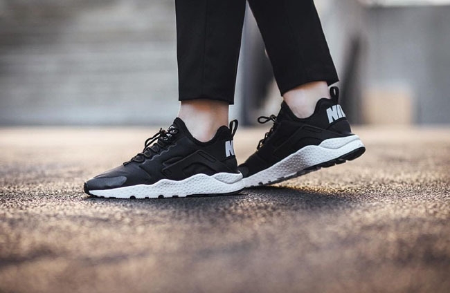 Nike Air Huarache Run Ultra 