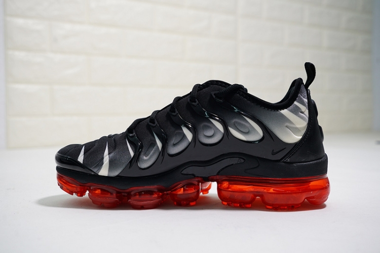 Nike Air VaporMax TN Plus AQ8632-001