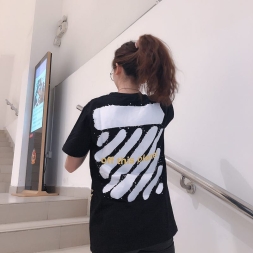 Off-White 