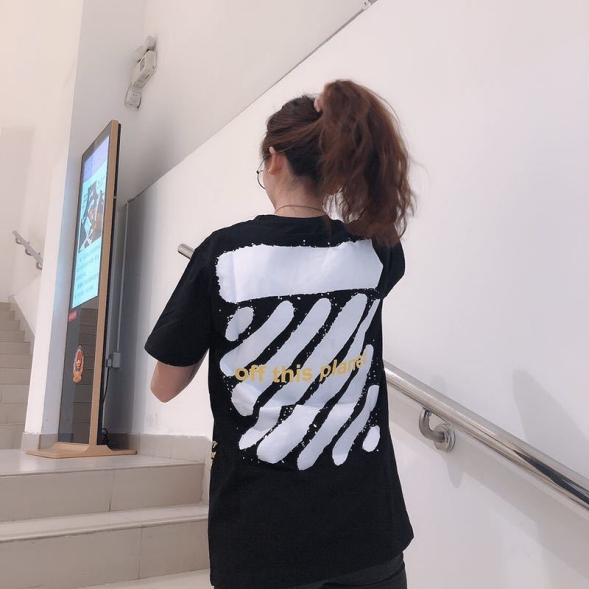  Off-White  