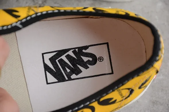 Vans X MOONEYES Authentic 44 DX VN0A5KX4AVQ 