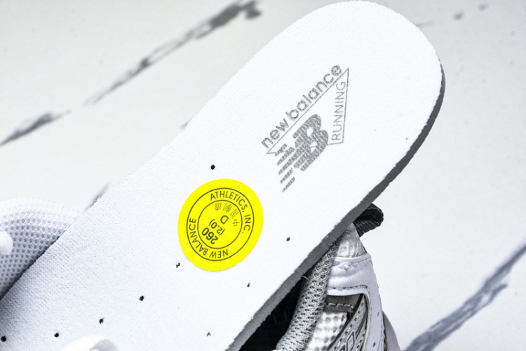  New Balance 530 MR530AD