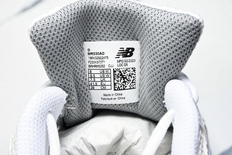  New Balance 530 MR530AD