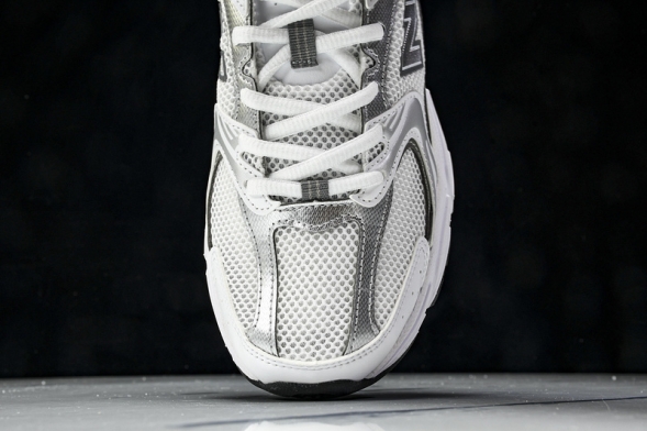 New Balance 530 MR530AD 