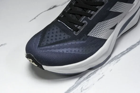 New Balance FuelCell Rebel V4 MFCXLK4 
