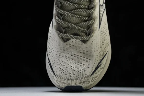 Mizuno Astro Plus D1GH240109 