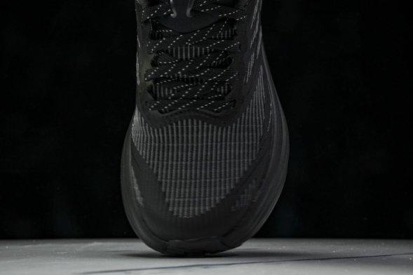 HOKA Bondi 8 1155391 BBLC 