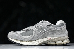 New Balance 2002R M2002RDM