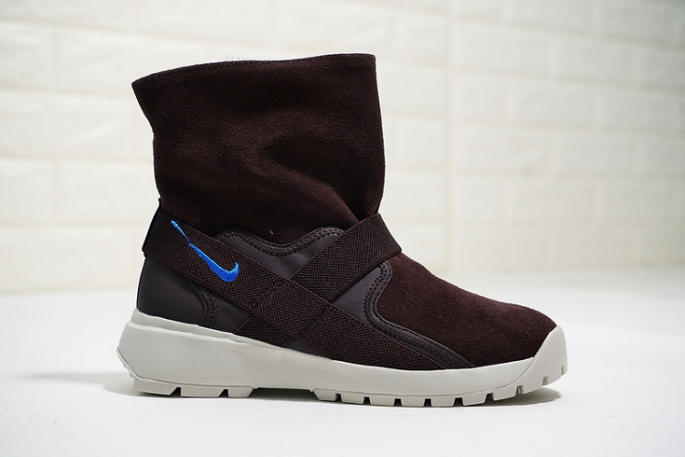 Nike Wmns Golkana Boot 962513-600