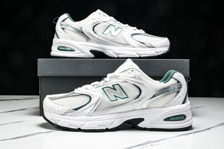  New Balance 530 MR530AB
