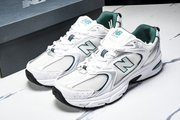  New Balance 530 MR530AB
