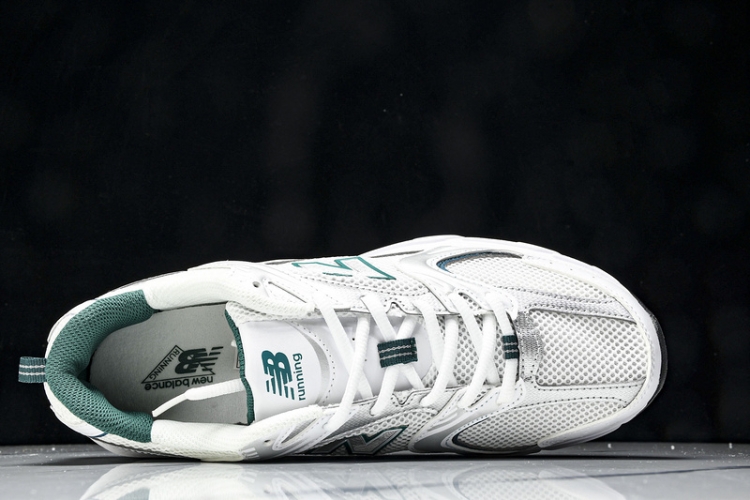  New Balance 530 MR530AB