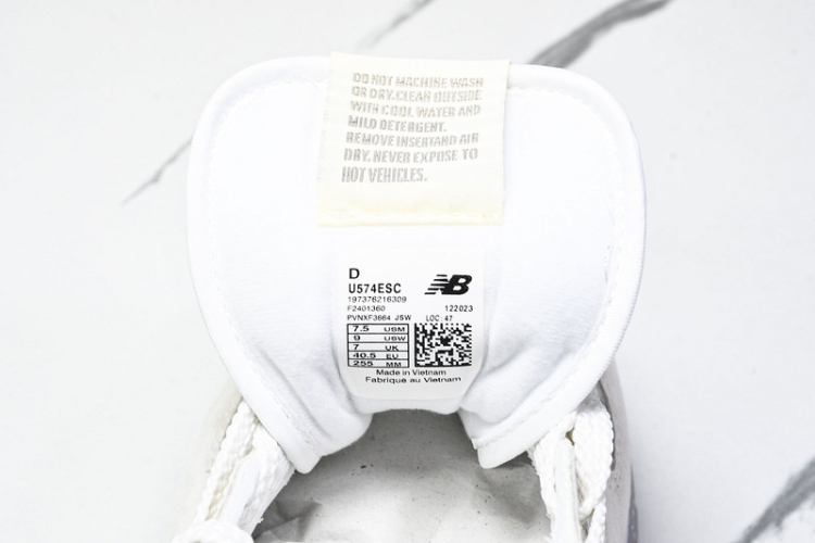  New Balance 574 U574ESC