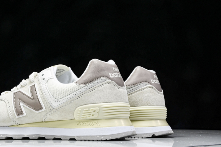 New Balance 574 U574ESC