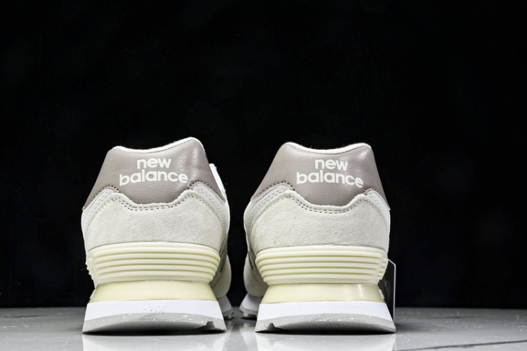  New Balance 574 U574ESC