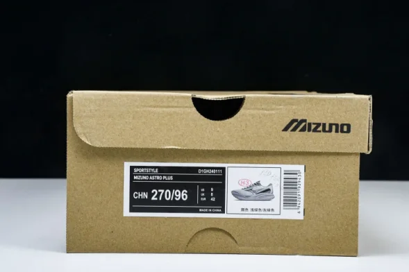 Mizuno Astro Plus D1GH240111 