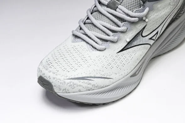 Mizuno Astro Plus D1GH240111 