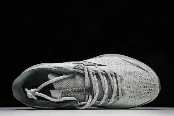 Mizuno Astro Plus D1GH240111 