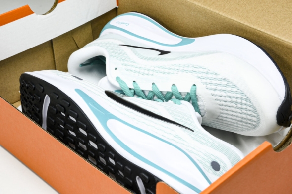 Nike Journey Run FNO228 105 