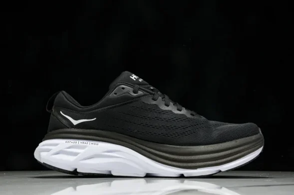 HOKA Bondi 8 1123202 BWHT 