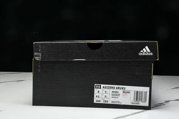 Adidas Adizero Aruku 