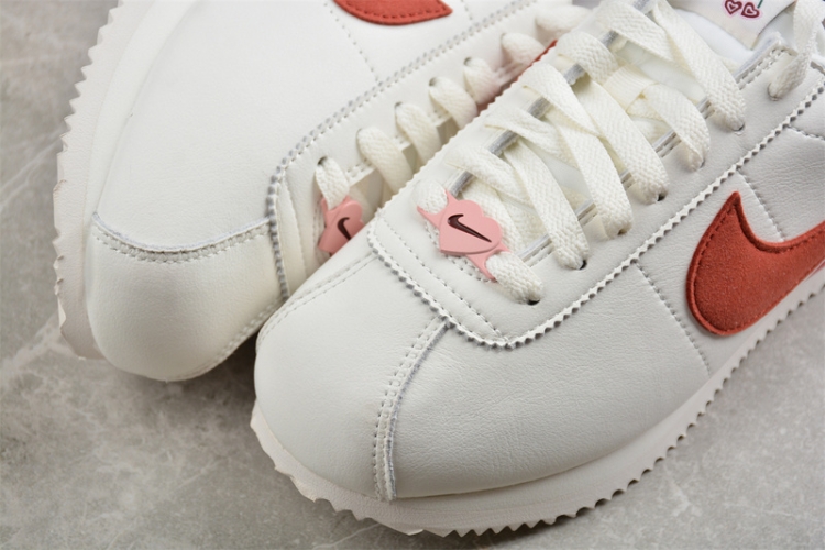  Nike Cortez Classic Leather FZ5167-133