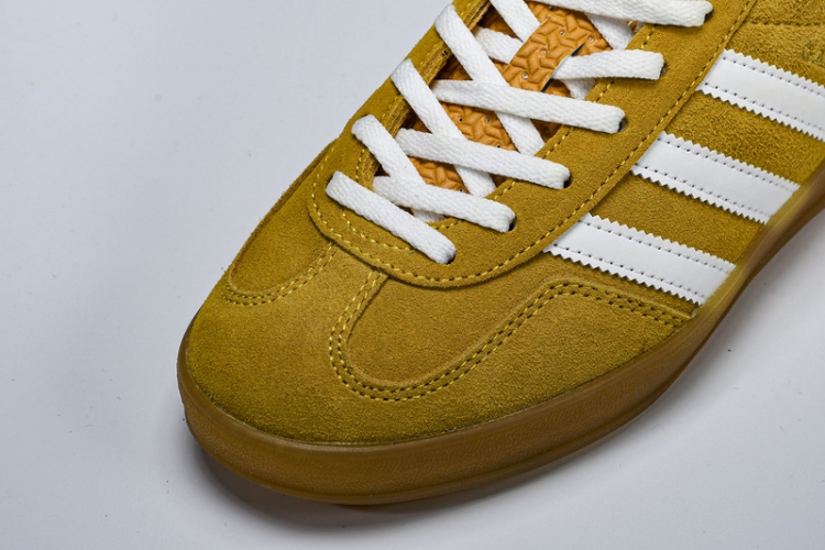  Adidas Gazelle Indoor HQ8716