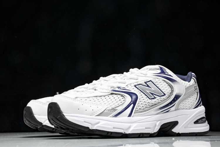  New Balance 530 MR530BA