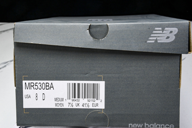 New Balance 530 MR530BA