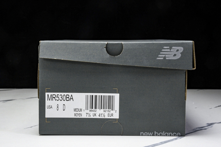  New Balance 530 MR530BA