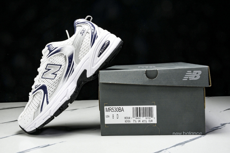  New Balance 530 MR530BA