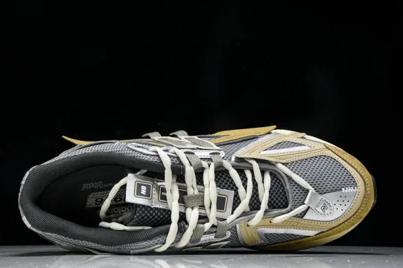 New Balance 1906 U1906AA 